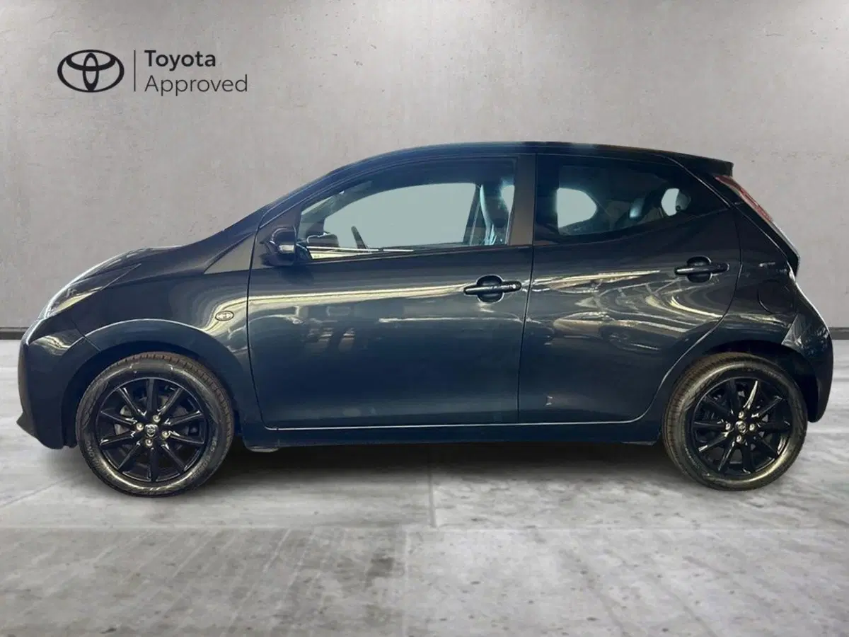 Toyota Aygo usata a Milano (4)