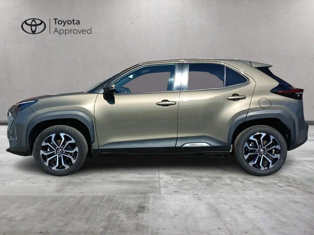 Toyota Yaris Cross usata a Milano (3)