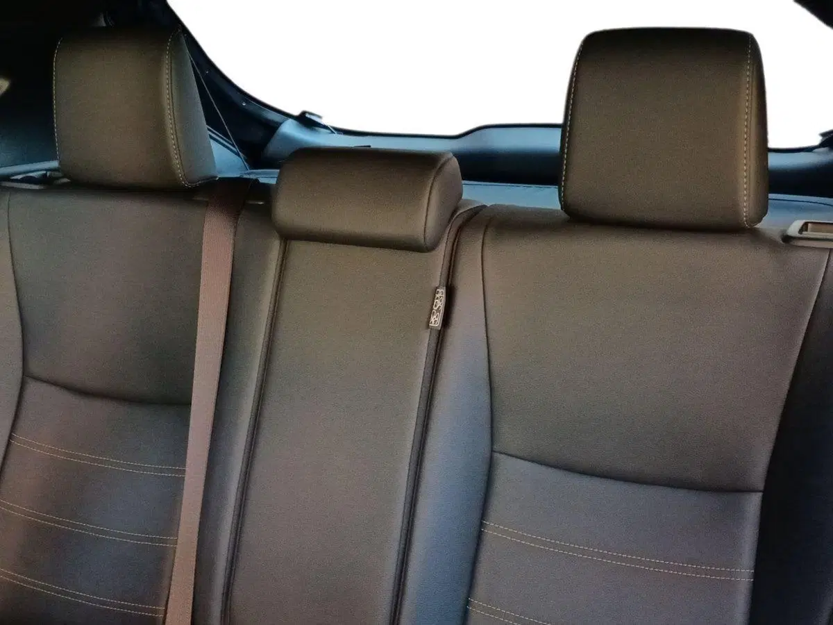 Toyota Yaris Cross usata a Milano (11)