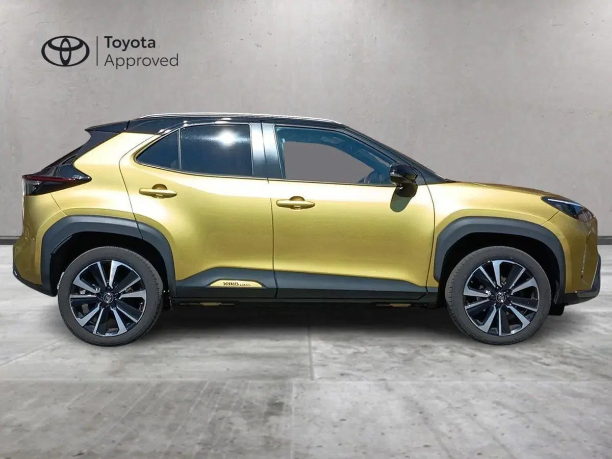 Toyota Yaris Cross usata a Milano (4)