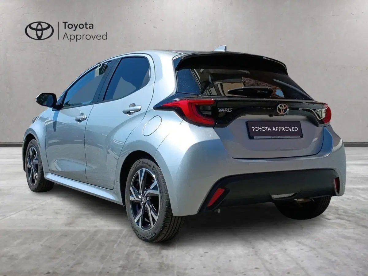 Toyota Yaris usata a Milano (5)