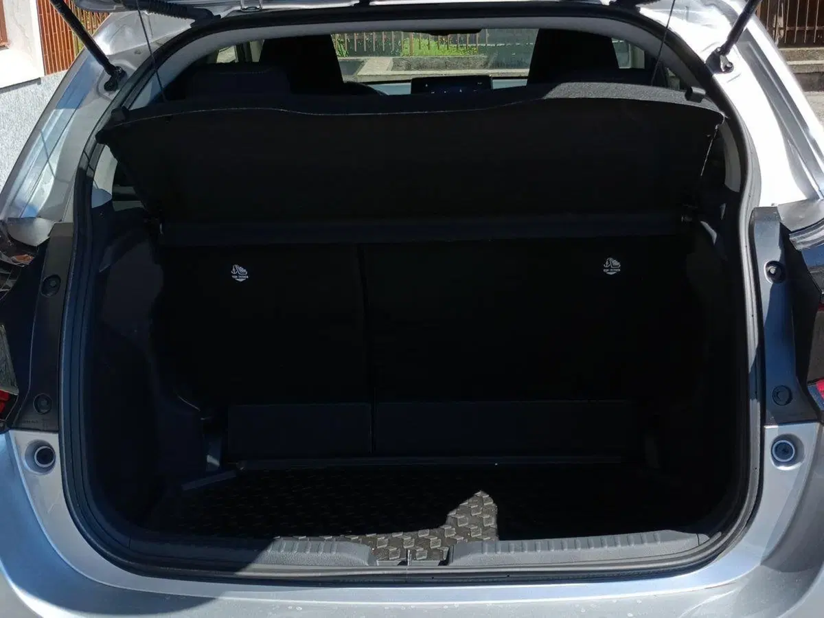 Toyota Yaris usata a Milano (6)