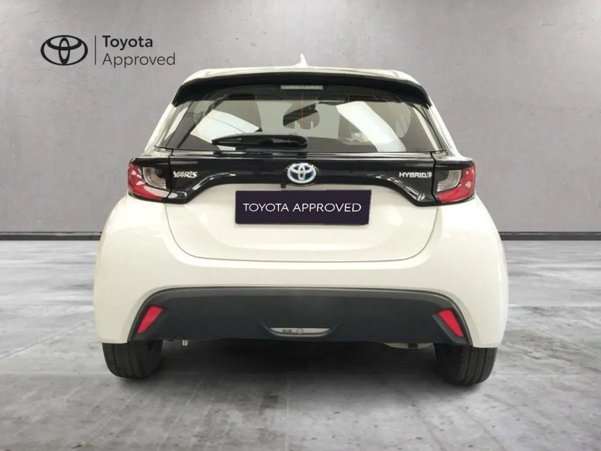 Toyota Yaris usata a Roma (12)