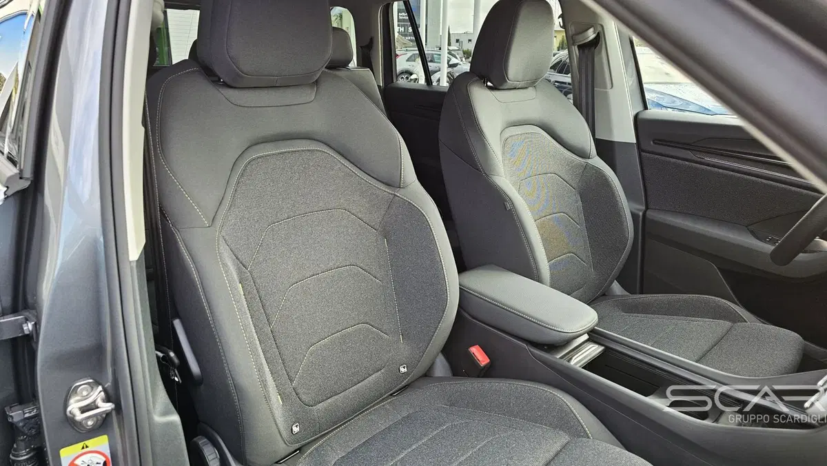 Skoda Kodiaq nuova a Livorno (17)