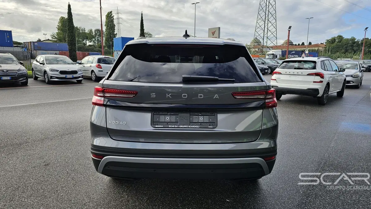 Skoda Kodiaq nuova a Livorno (6)