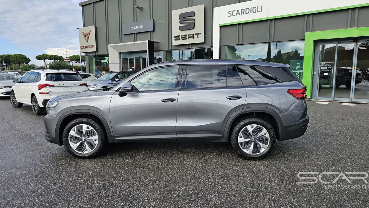 Skoda Kodiaq nuova a Livorno (8)