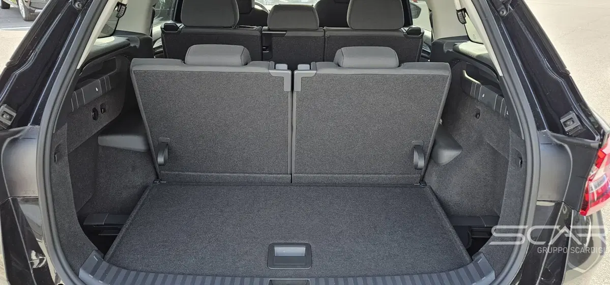 Skoda Kodiaq nuova a Livorno (15)