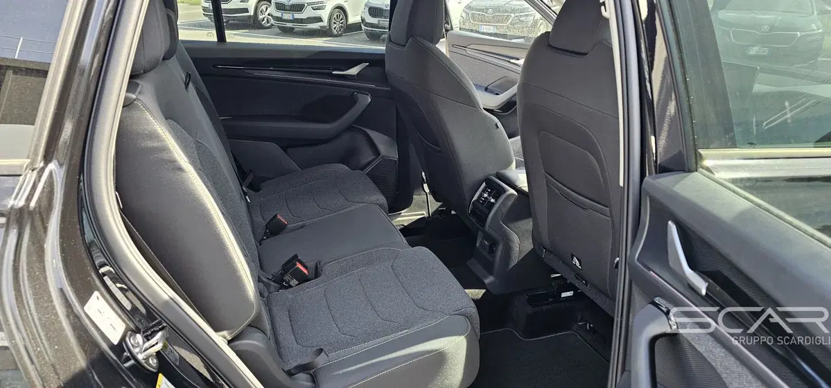Skoda Kodiaq nuova a Livorno (18)