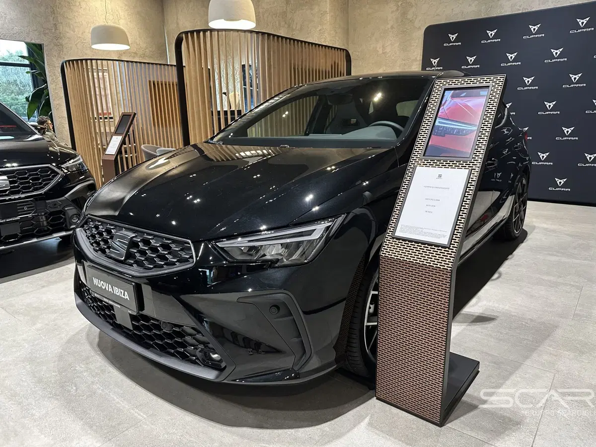 SEAT Ibiza nuova a Livorno (2)