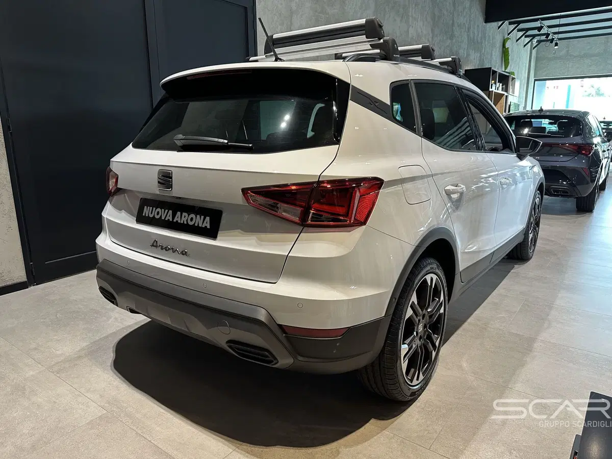 SEAT Arona nuova a Livorno (4)