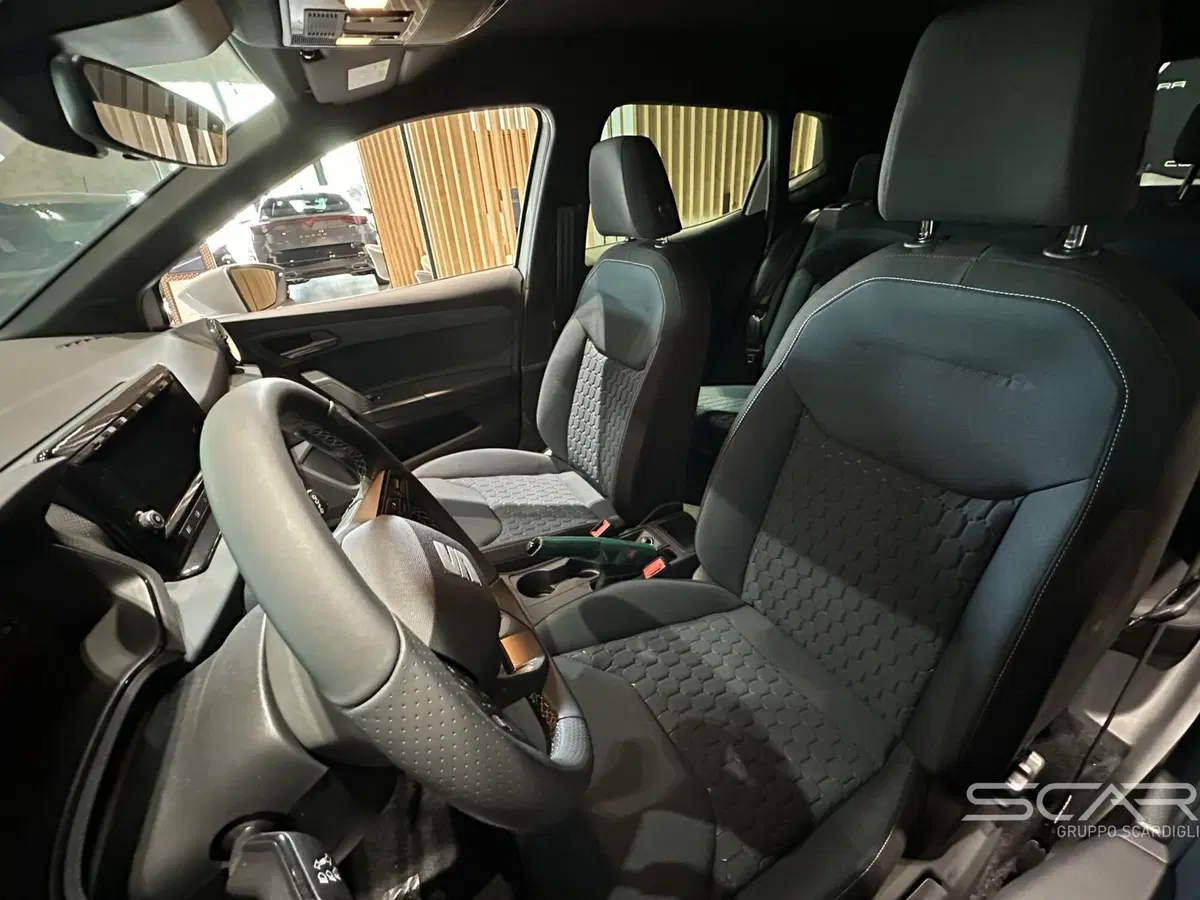 SEAT Arona nuova a Livorno (6)