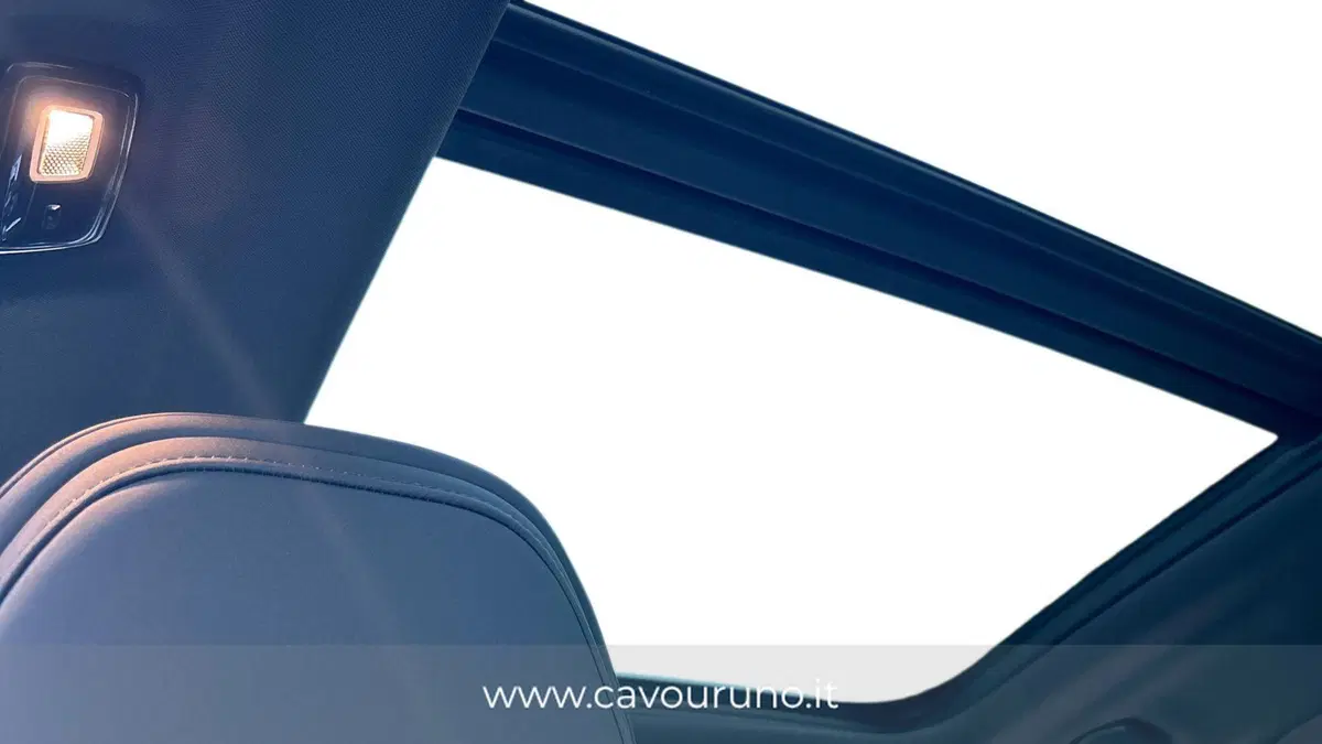 Volvo XC60 nuova a Ferrara (20)
