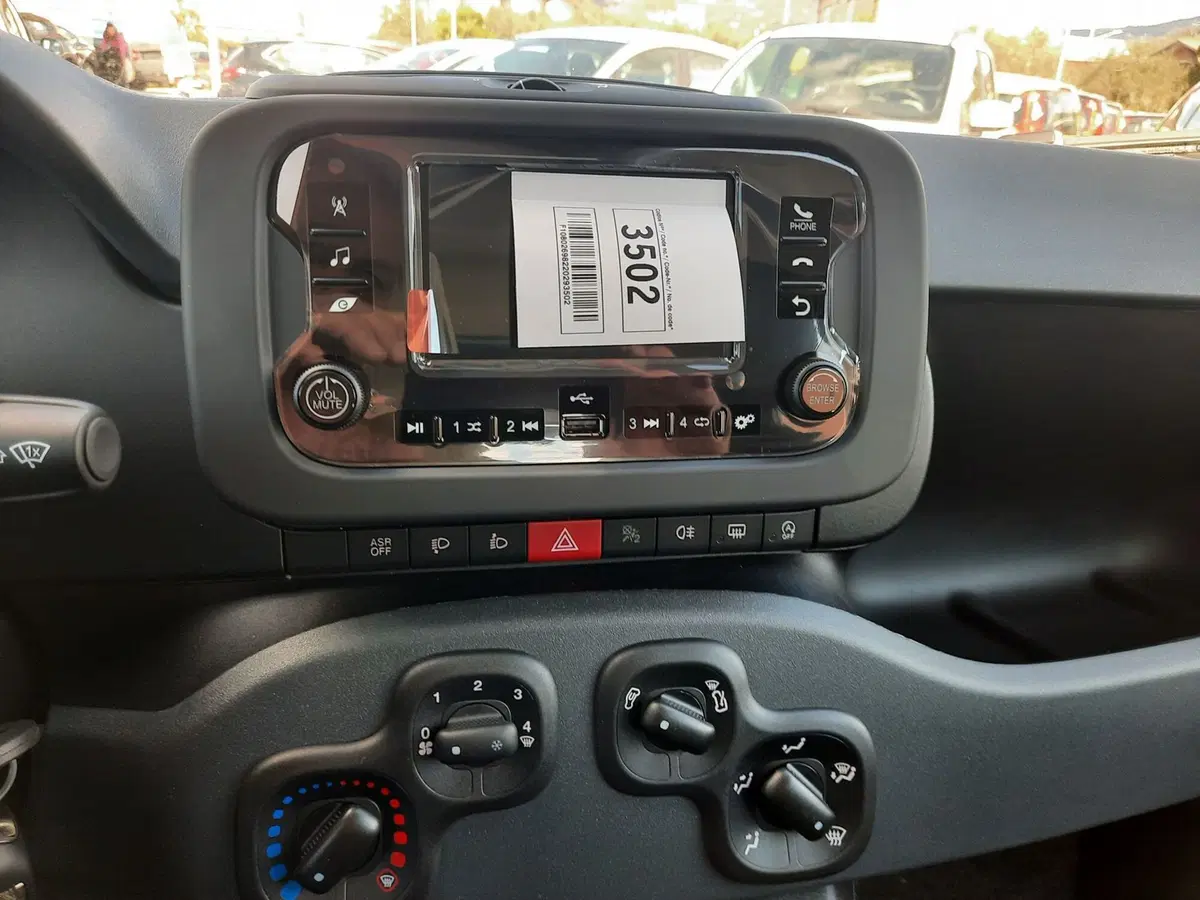Fiat Pandina nuova a La Spezia (18)