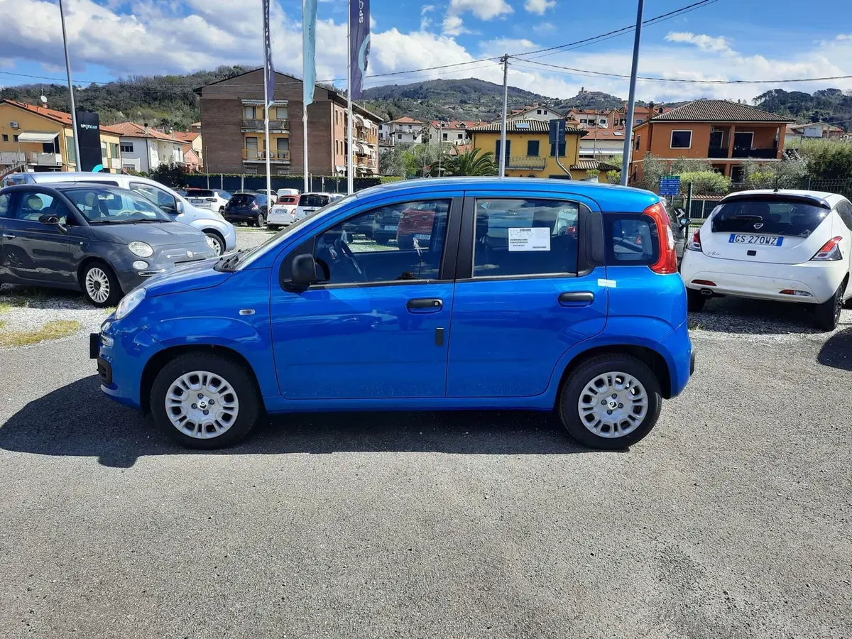 Fiat Pandina nuova a La Spezia (4)