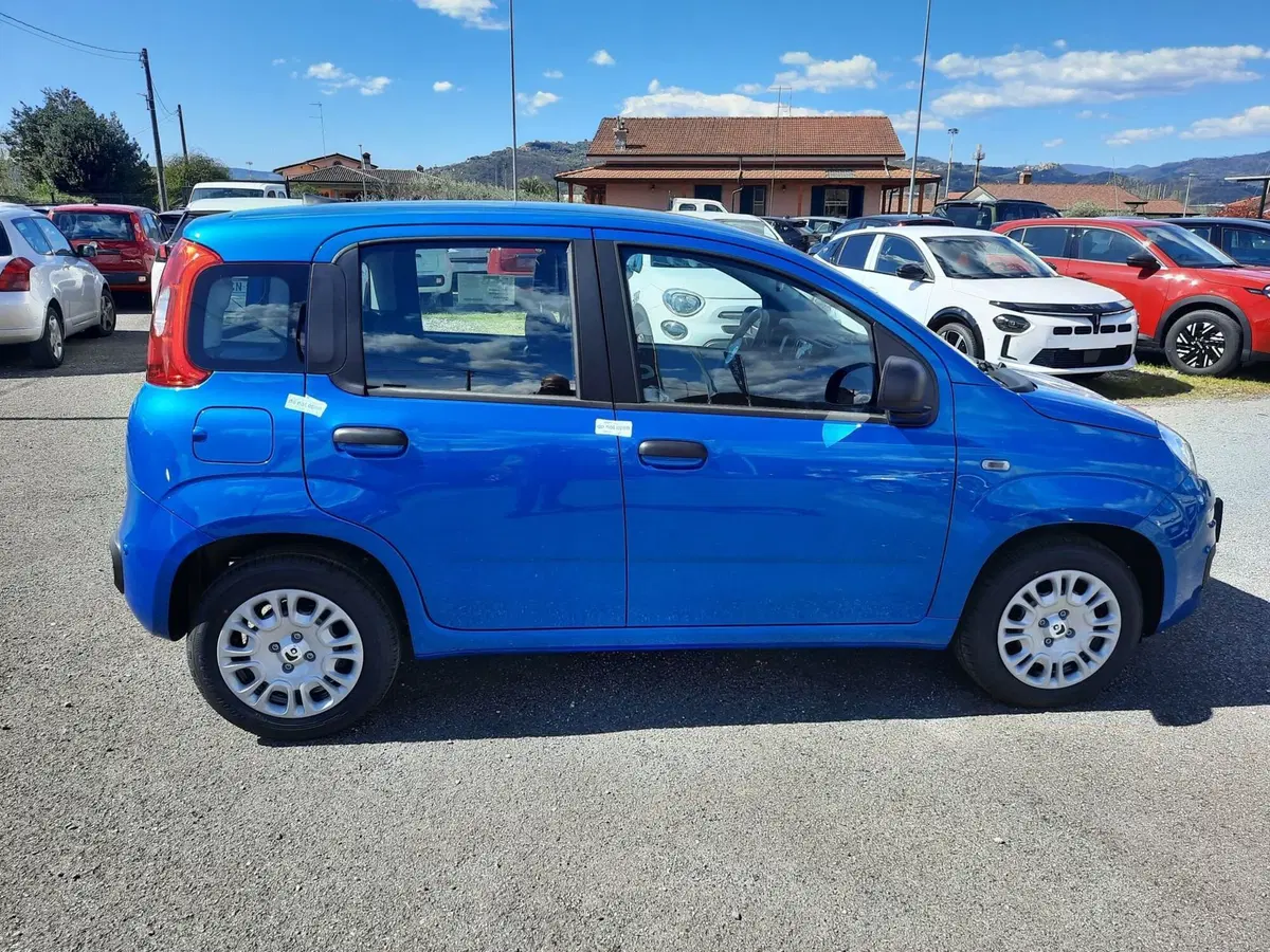 Fiat Pandina nuova a La Spezia (8)