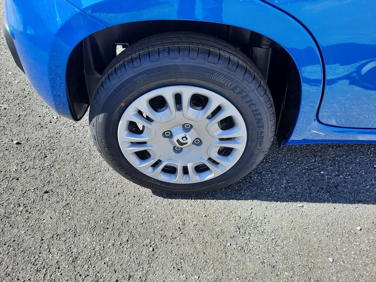 Fiat Pandina nuova a La Spezia (9)
