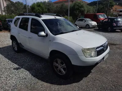 Dacia Duster 1.6 110CV 4x2 GPL Laur&eacute;ate del 2012 usata a La Spezia