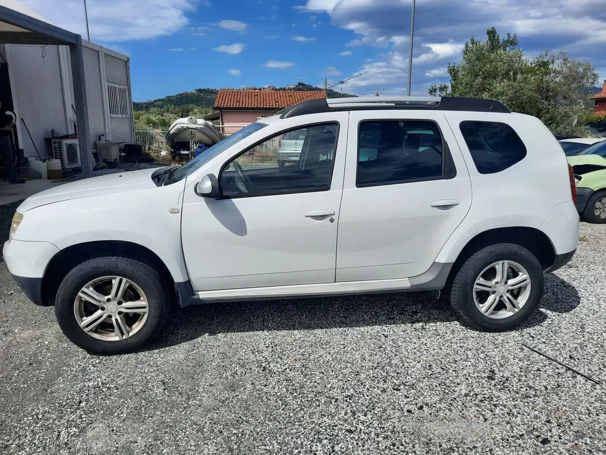 Dacia Duster usata a La Spezia (4)