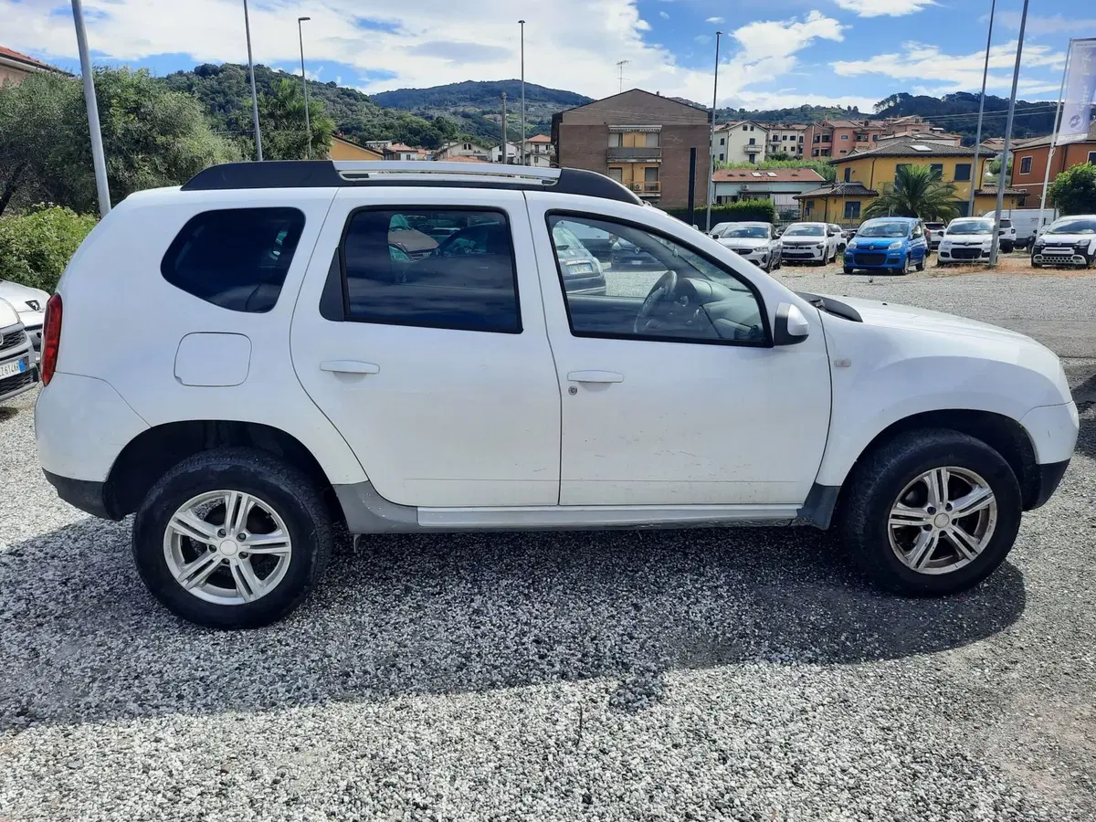 Dacia Duster usata a La Spezia (8)