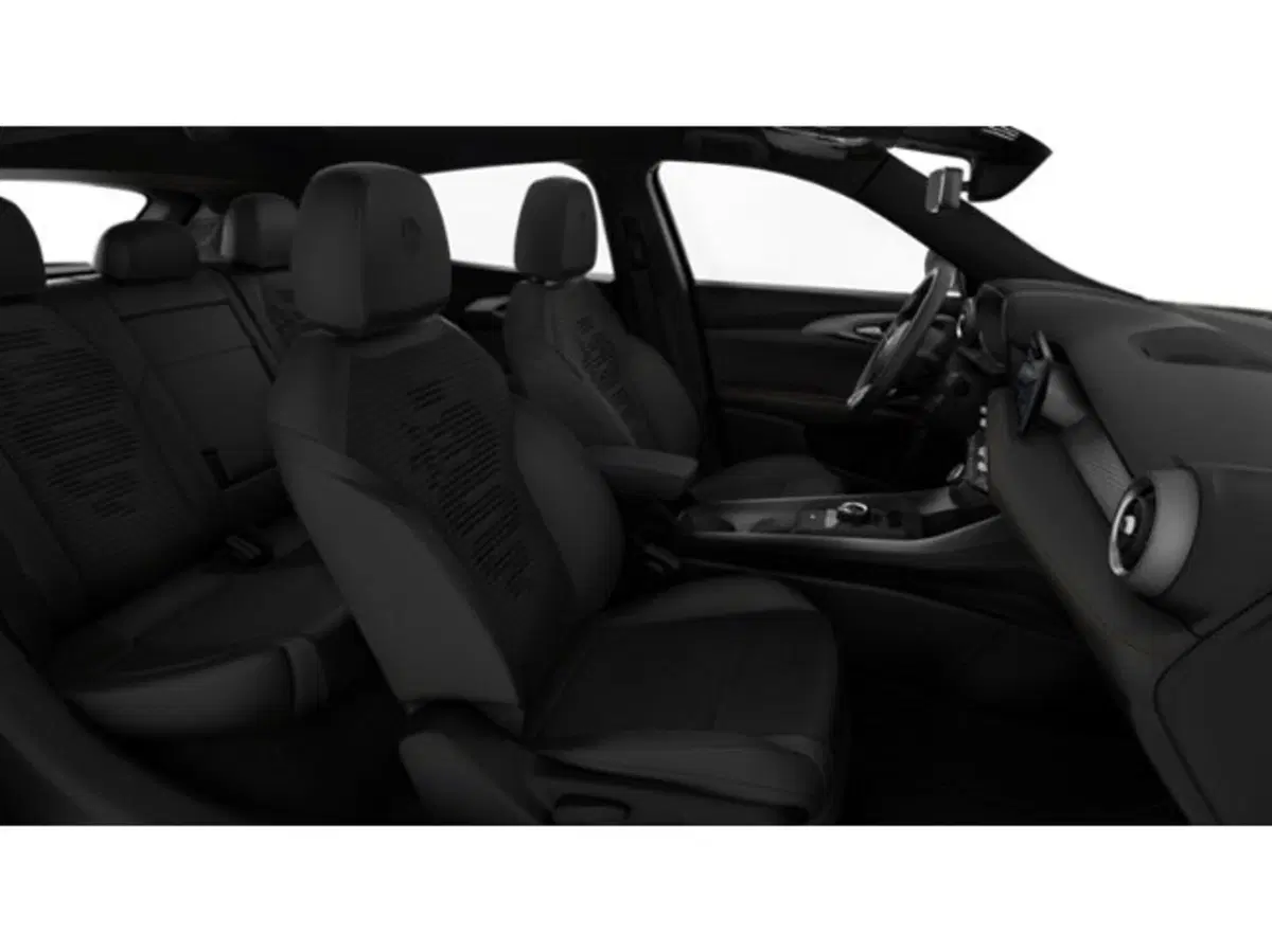 Alfa Romeo Tonale nuova a Firenze (5)