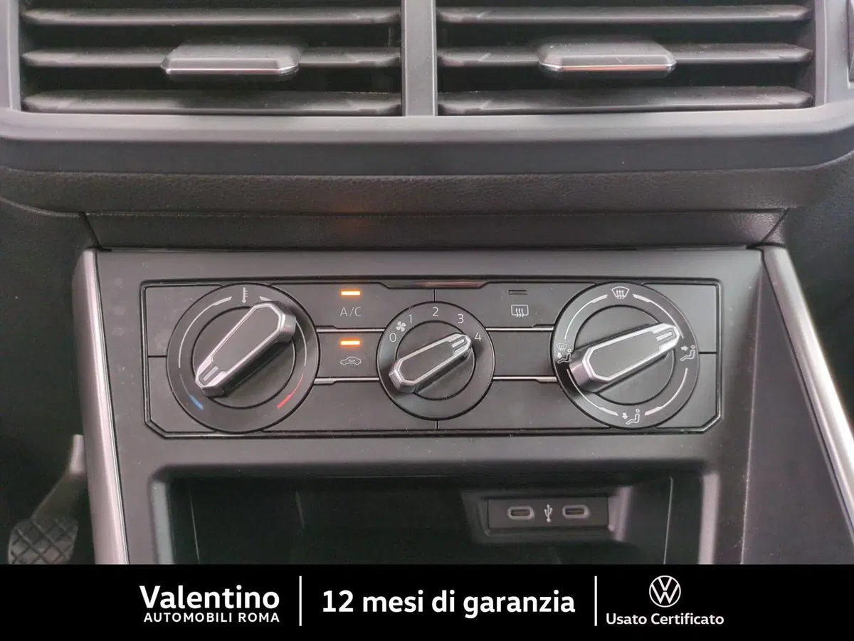 Volkswagen Taigo usata a Roma (17)