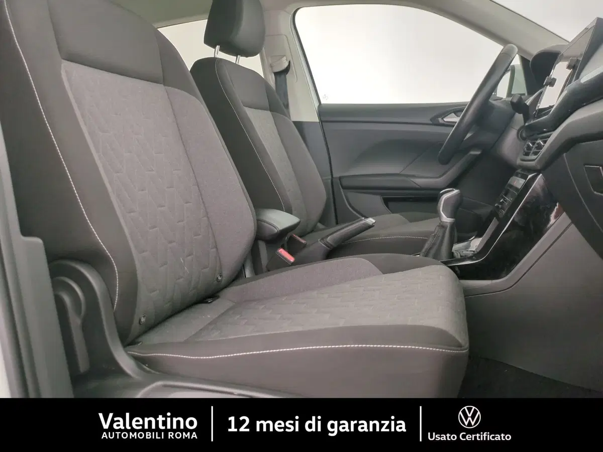 Volkswagen T-Cross usata a Roma (12)