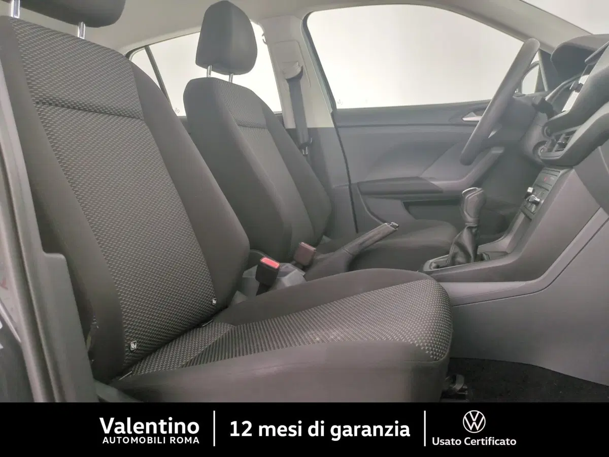 Volkswagen T-Cross usata a Roma (13)