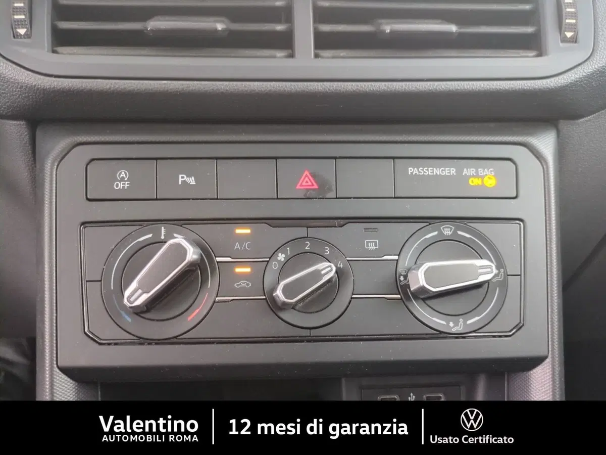 Volkswagen T-Cross usata a Roma (17)