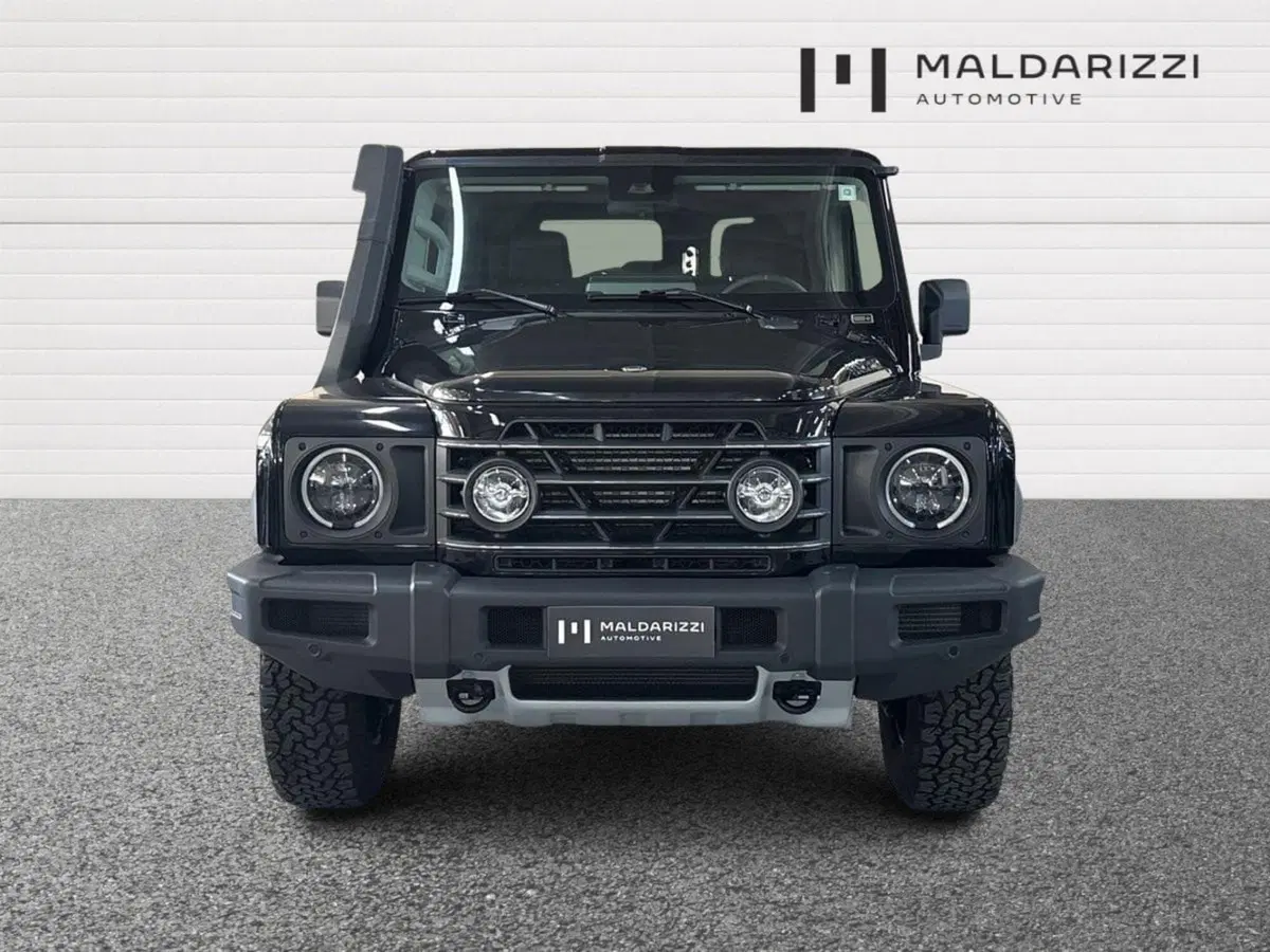 Ineos Grenadier Pick-up nuova a Bari (2)