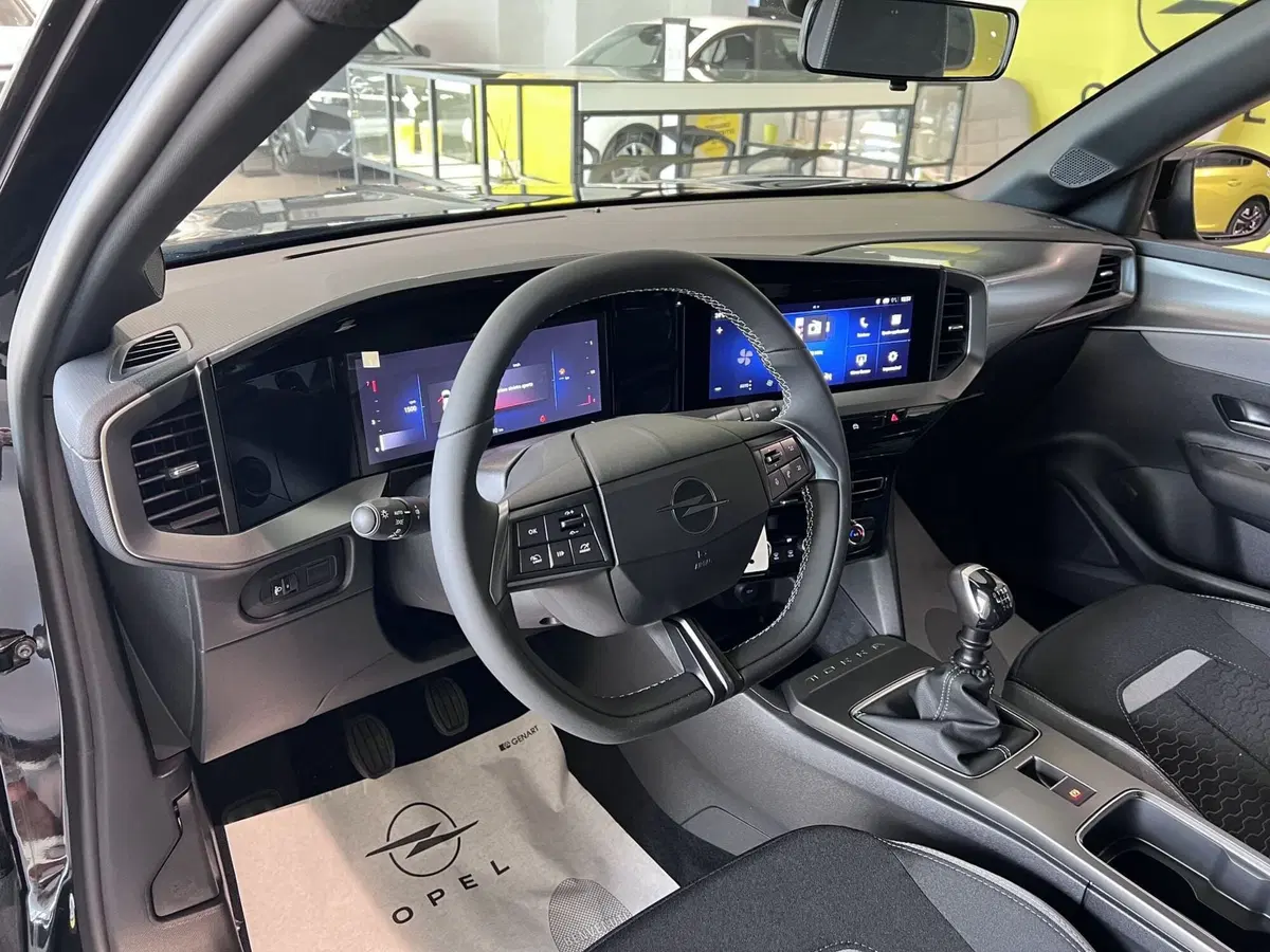 Opel Mokka nuova a Bari (15)