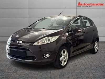 Ford Fiesta 1.2 82 CV 5 porte Titanium del 2010 usata a Moncalieri