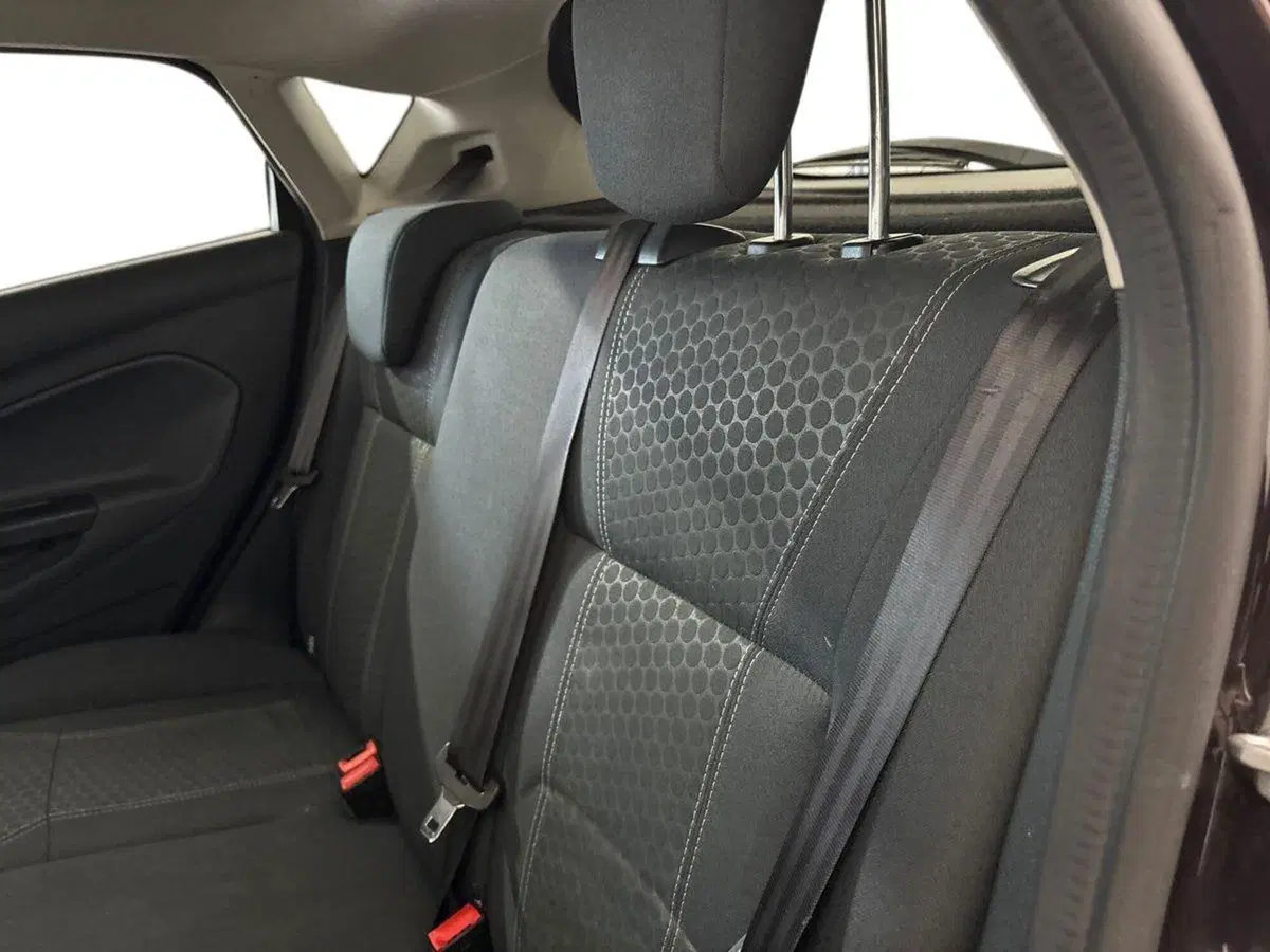 Ford Fiesta usata a Torino (9)