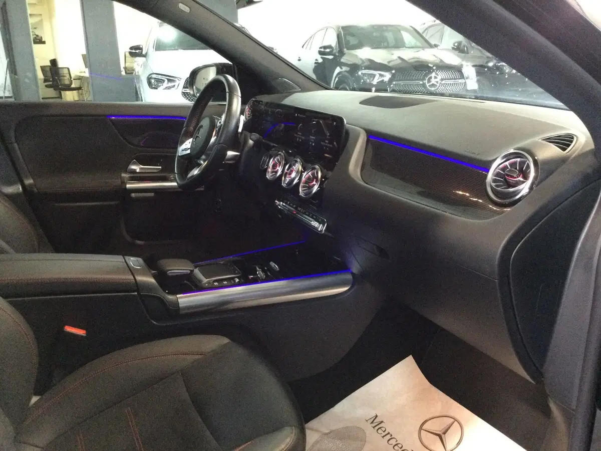 Mercedes-Benz GLA SUV usata a Caserta (11)