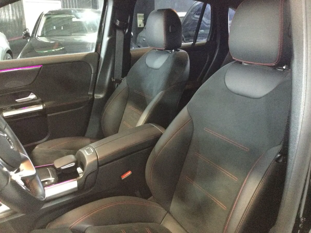 Mercedes-Benz GLA SUV usata a Caserta (13)