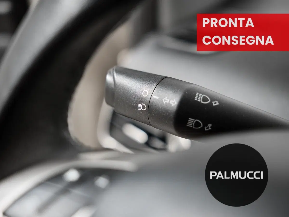 Lancia Ypsilon usata a Prato (12)