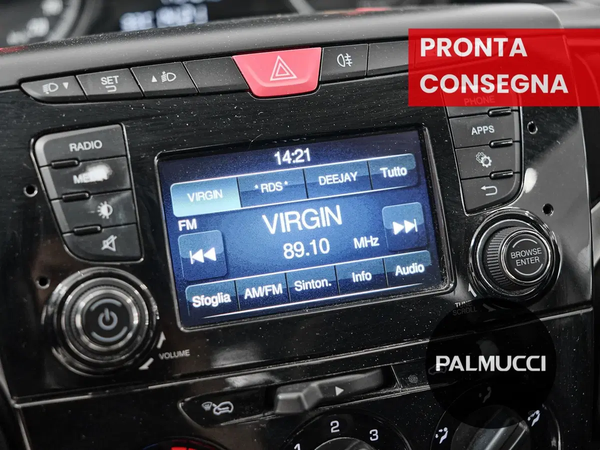 Lancia Ypsilon usata a Prato (16)