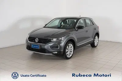 Volkswagen T-Roc 1.6 TDI SCR Advanced BlueMotion Technology del 2020 usata a Citta' della Pieve