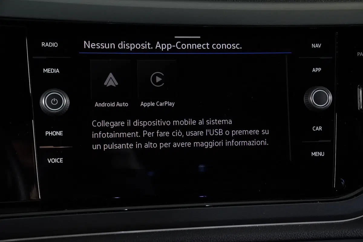 Volkswagen Taigo usata a Perugia (19)