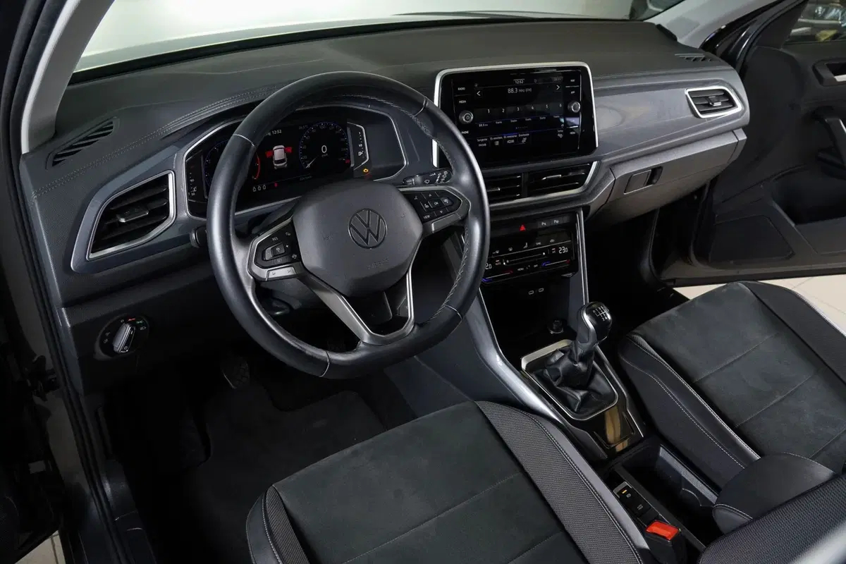 Volkswagen T-Roc usata a Perugia (14)