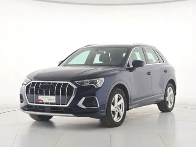 Audi Q3 40 TDI quattro S tronic Business Advanced del 2022 usata a Alba