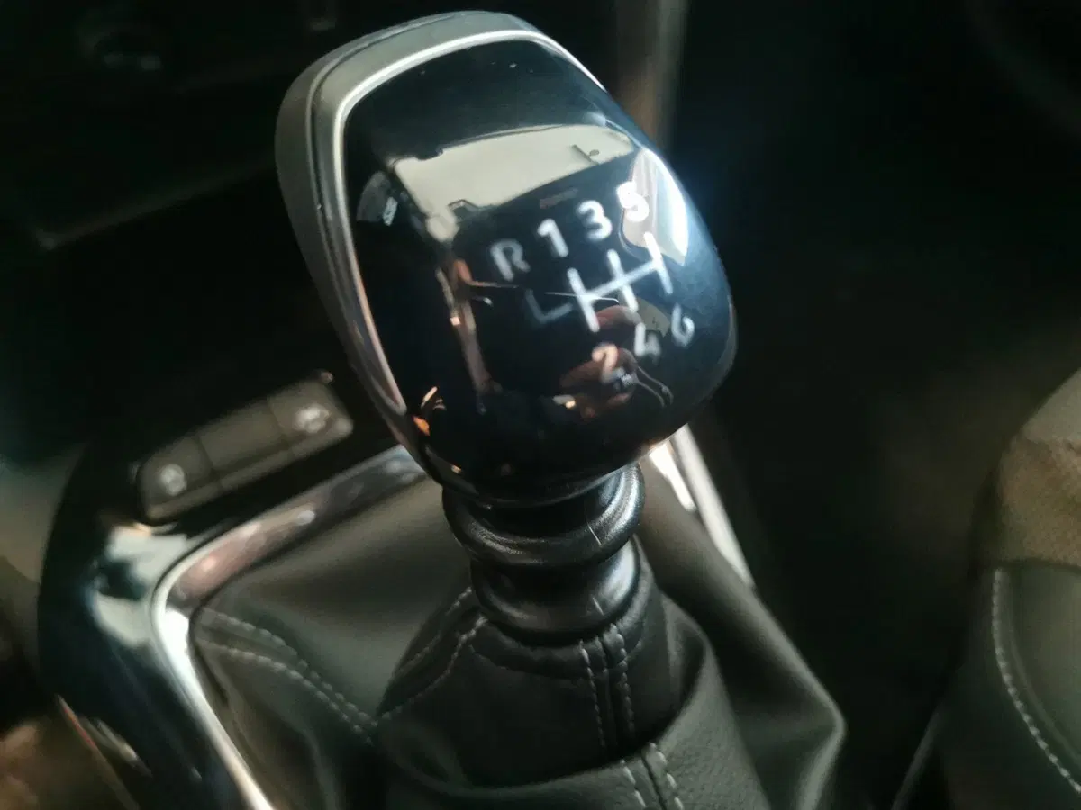 Opel Corsa nuova a Taranto (16)