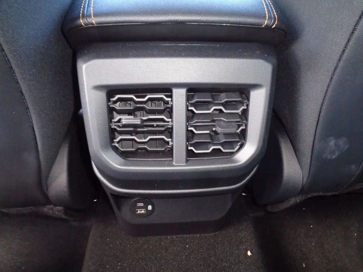 Ford Ranger Pick-up nuova a Treviso (20)