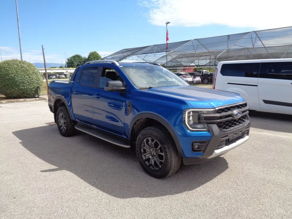 Ford Ranger Pick-up nuova a Treviso (4)