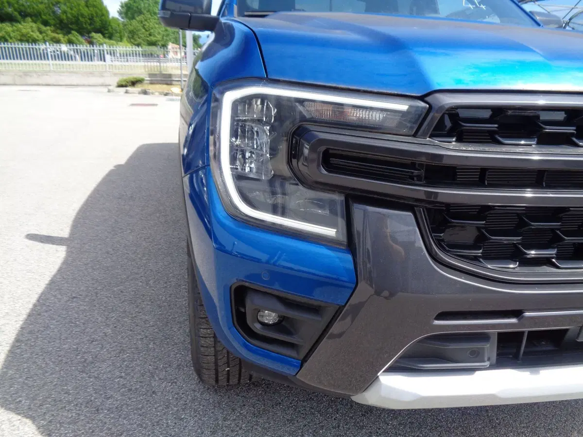 Ford Ranger Pick-up nuova a Treviso (5)