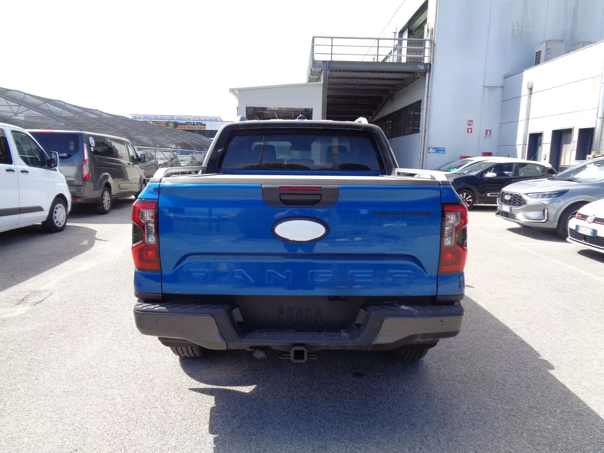 Ford Ranger Pick-up nuova a Treviso (9)