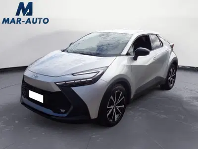 Toyota Toyota C-HR 1.8 hev Trend fwd e-cvt del 2025 usata a Castelfranco Veneto