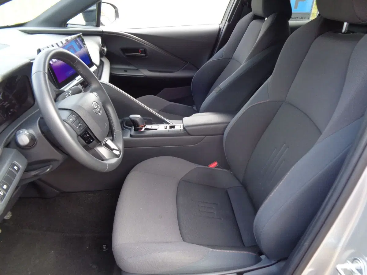 Toyota Toyota C-HR usata a Treviso (9)