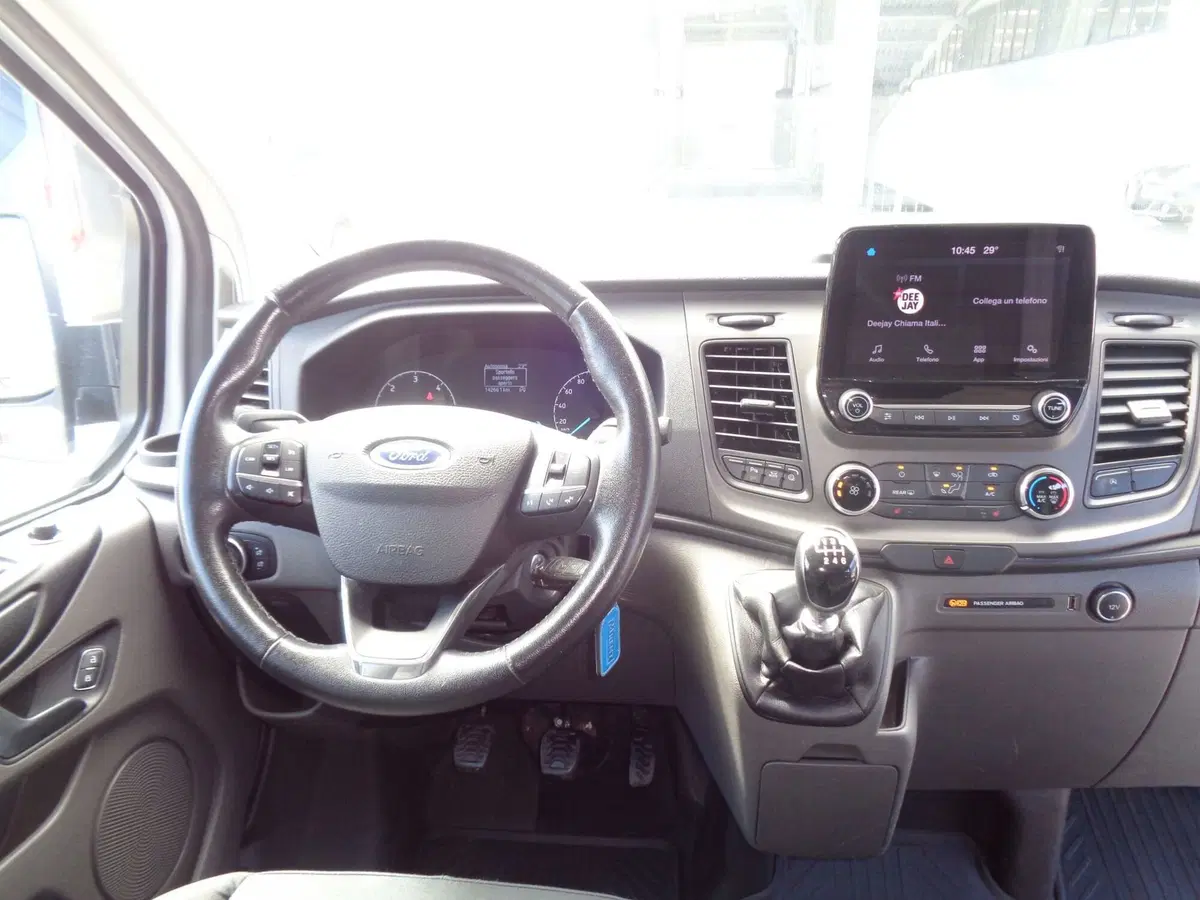 Ford Transit Custom Furgone usata a Treviso (16)