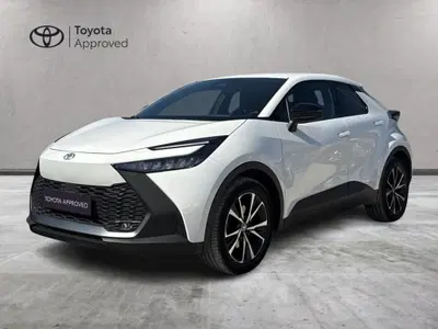 Toyota Toyota C-HR 2.0 phev Trend eco fwd e-cvt del 2025 usata a Palermo