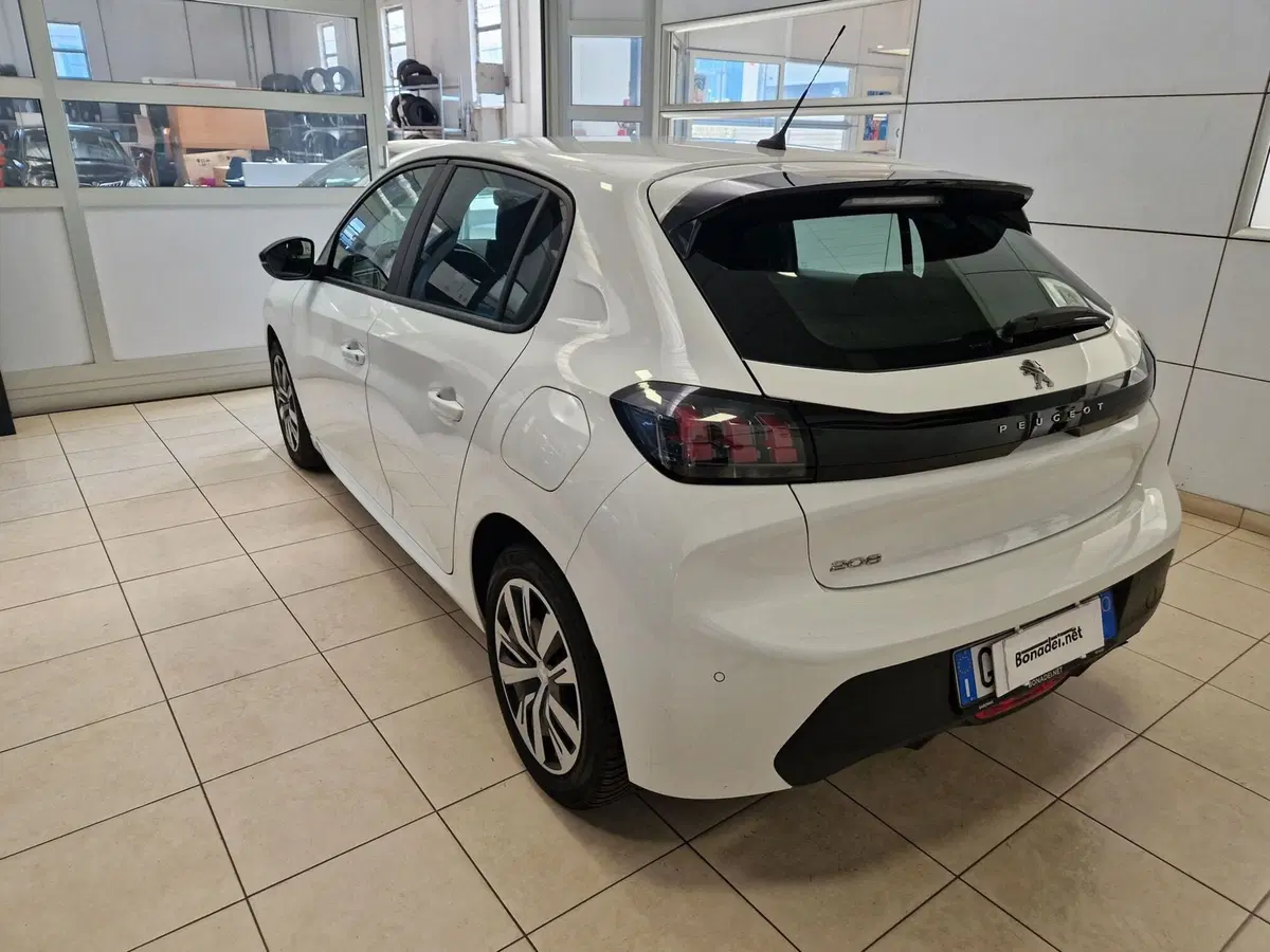 Peugeot 208 usata a Varese (3)